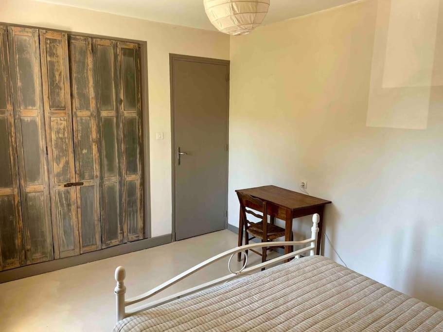 La Maison Du Prieure Vezenobres Exteriör bild