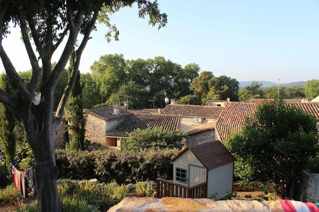 La Maison Du Prieure Vezenobres Exteriör bild